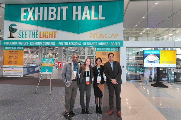 Residents/faculty at USCAP conference